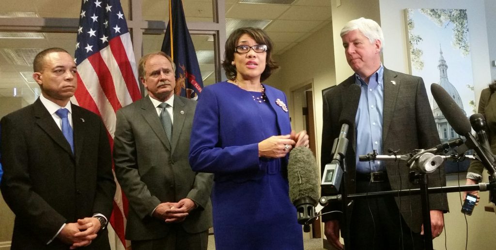 Governor Agrees to begin transition of power to Mayor Weaver