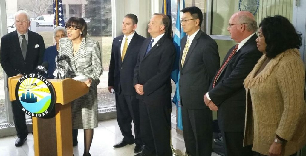 Mayor Weaver Calls for Action to Remove Lead Pipes in Flint