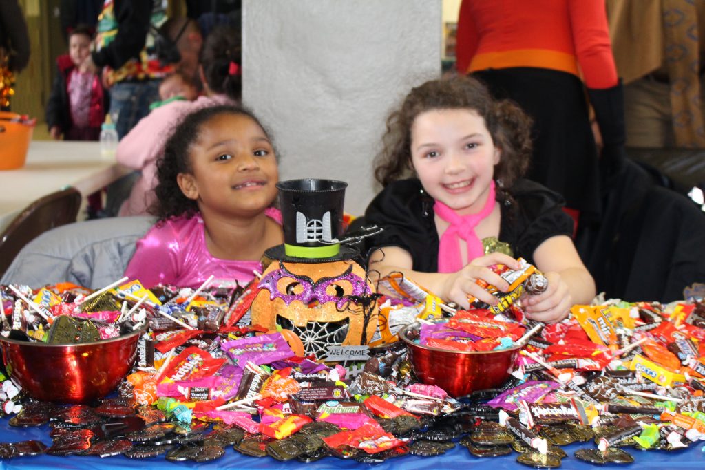 Hundreds of Flint Kids take part in the 2nd Annual Harvest at City Hall