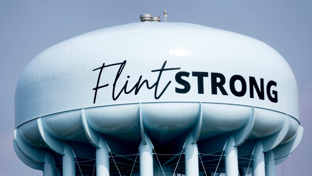 Water tower sends message of Flint community’s strength