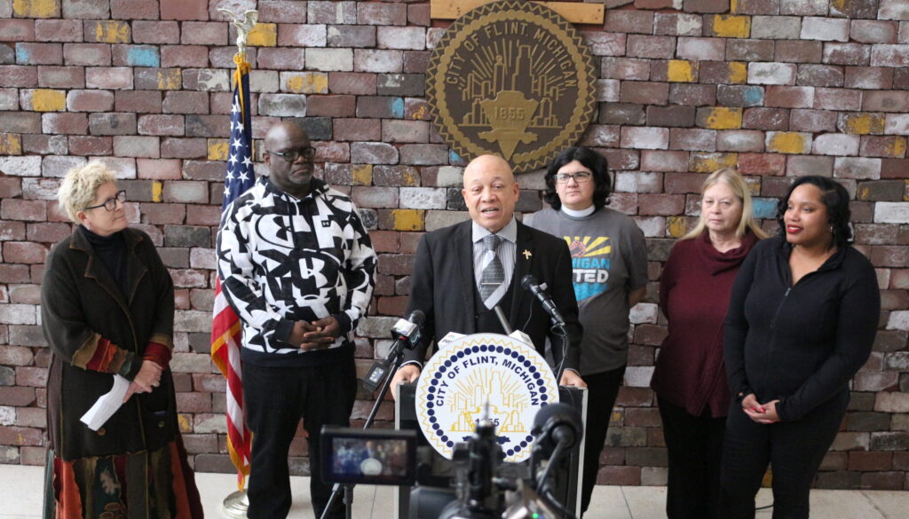 Mayor Neeley Announces Partnership with National Nonprofit to Alleviate Medical Debt for Flint Residents