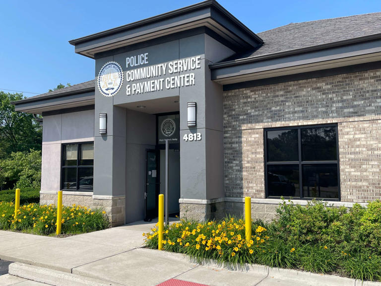 Outside view of the Clio Road Service Center.