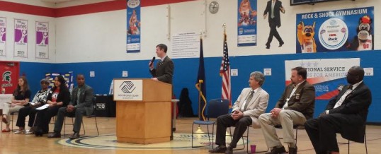 Flint Mayor Dayne Walling Joined by County Commissioners Jamie Curtis and Bryant Nolden to Highlight National Service