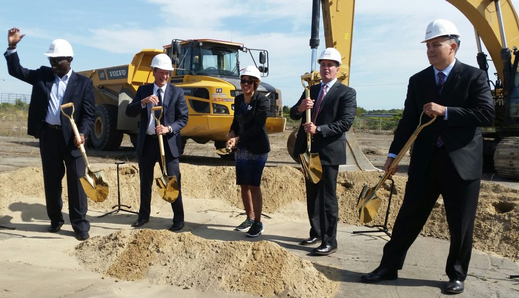 Mayor Joins Officials to Break Ground on New Lear Corp