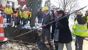 Mayor Weaver pulling out pipe