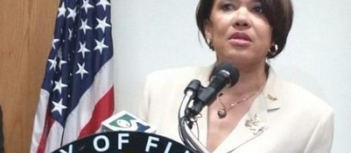 Mayor, State Officials Announce Bottled Water Distribution Will Continue in Flint, Water Quality Continues to Improve